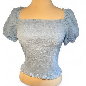 LYANER light blue smock top with eyelet puff-sleeves sz Medium